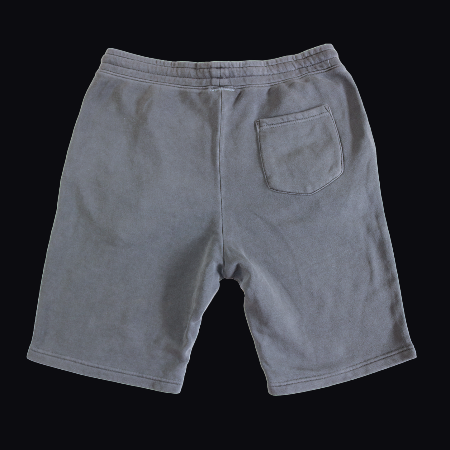 V.1 PIGMENT DYED SHORTS