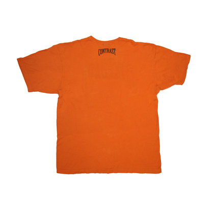 CONTRAST LOGO TEE